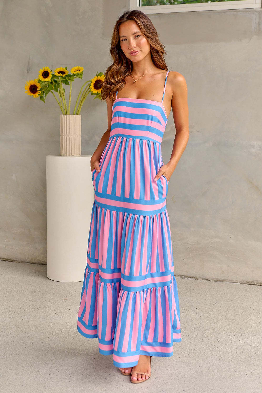 Summer Sleeveless Dress  Evening Party Outfit For Women