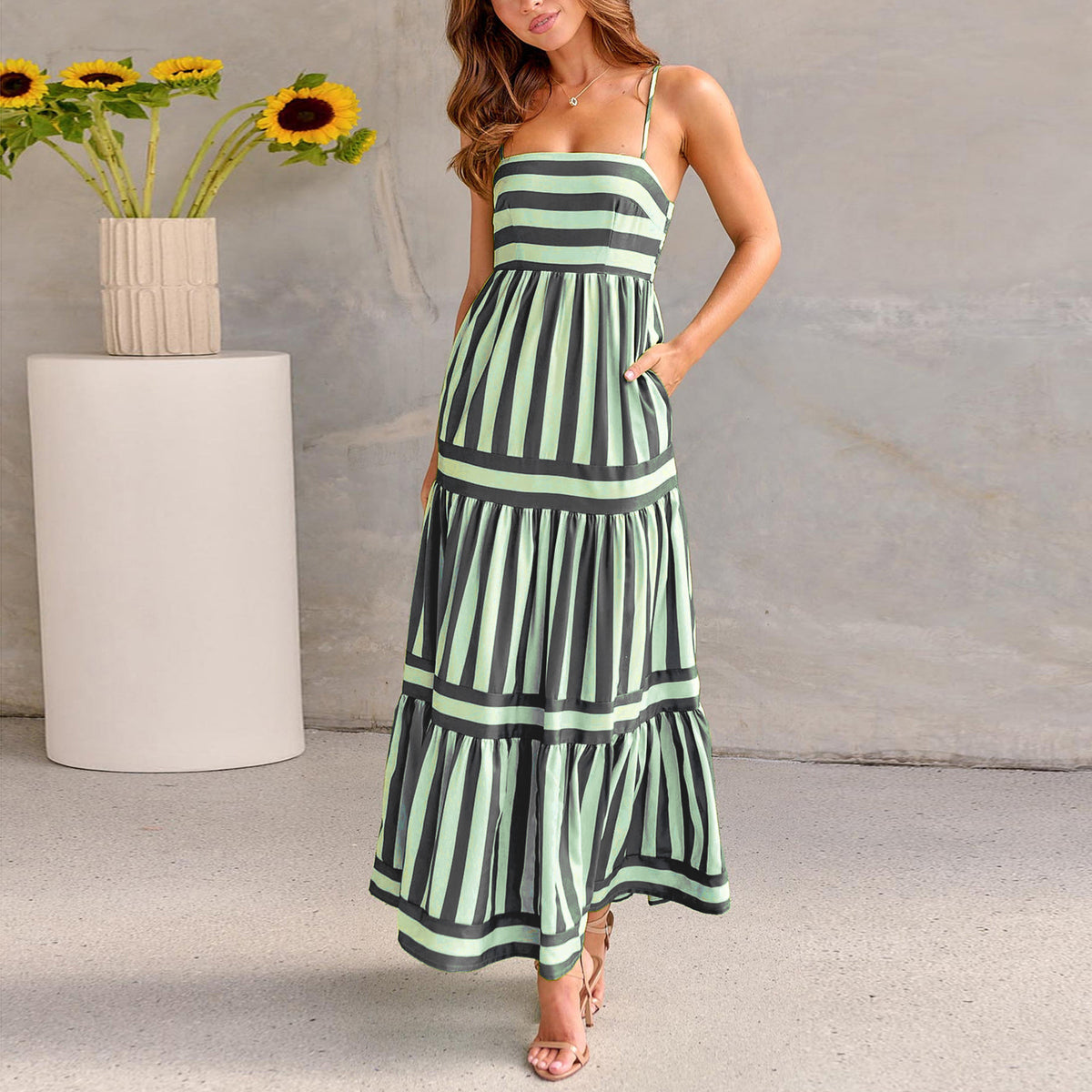 Summer Sleeveless Dress  Evening Party Outfit For Women
